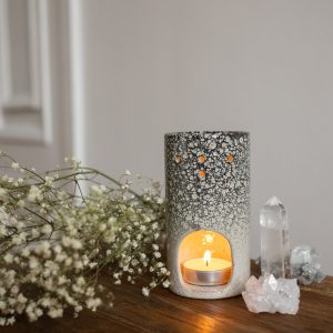 Comprehensive body care. Wrapping and scrubbing technique